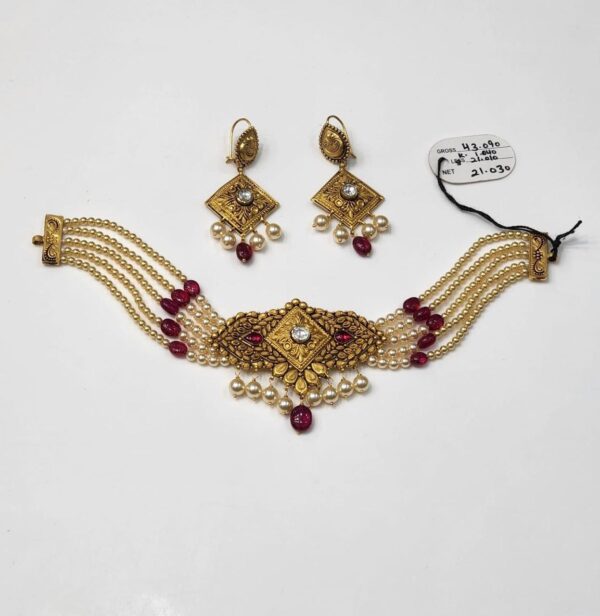 Elegant Gold Pearl and Ruby Jewelry Set