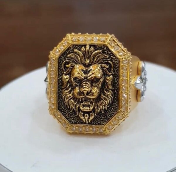 Majestic Lion Emblem Ring